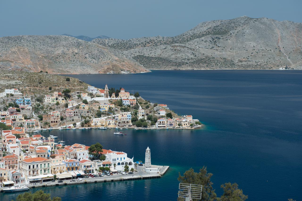 Kyklameno Studio No 2 Symi Exteriör bild