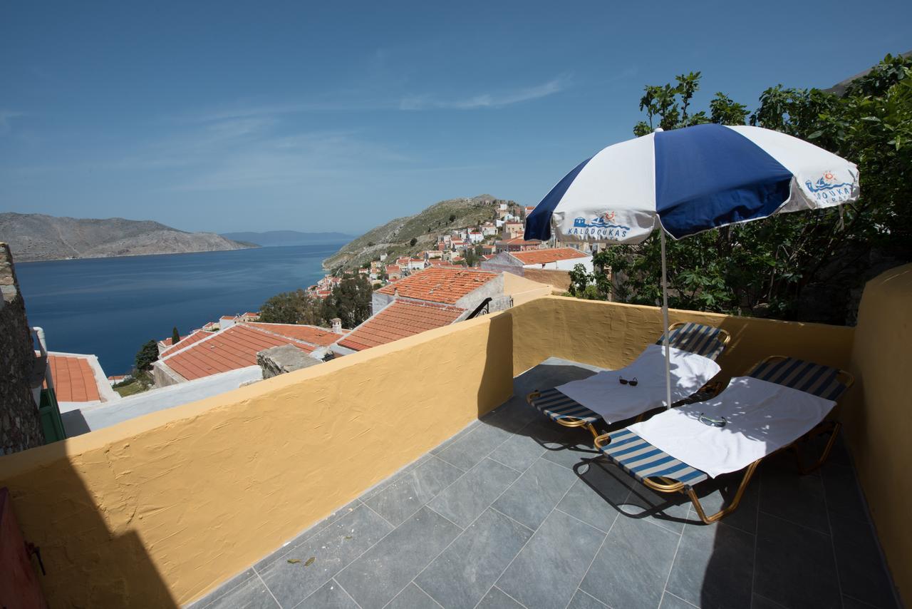 Kyklameno Studio No 2 Symi Exteriör bild